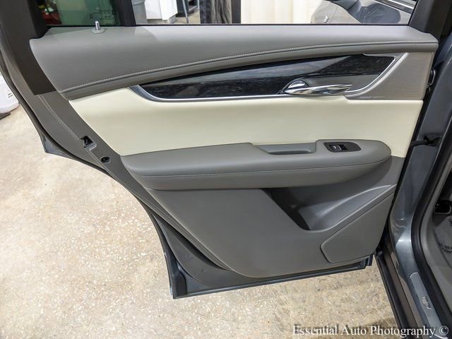 Used 2021 Cadillac XT6 Premium Luxury image 21