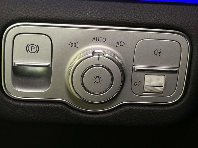 Used 2025 Mercedes-Benz GLS 450 4MATIC image 42