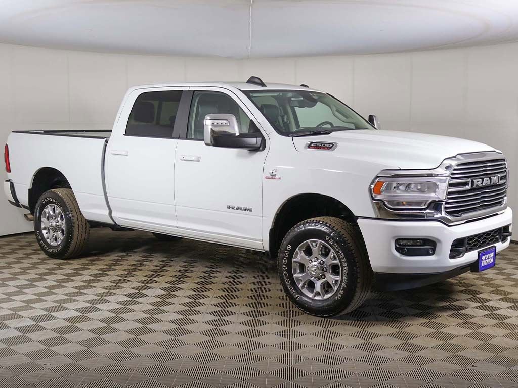 Used 2024 RAM 2500 Laramie image 2