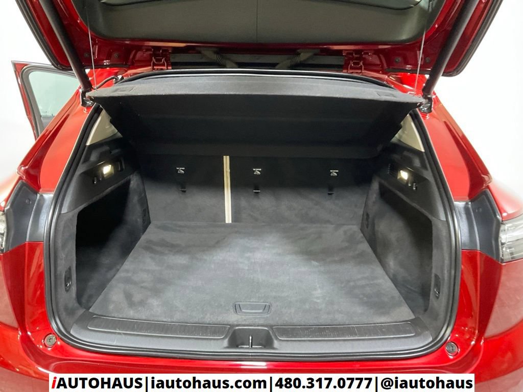 Used 2022 Buick Envision Avenir w/ Technology Package II FWD image 11