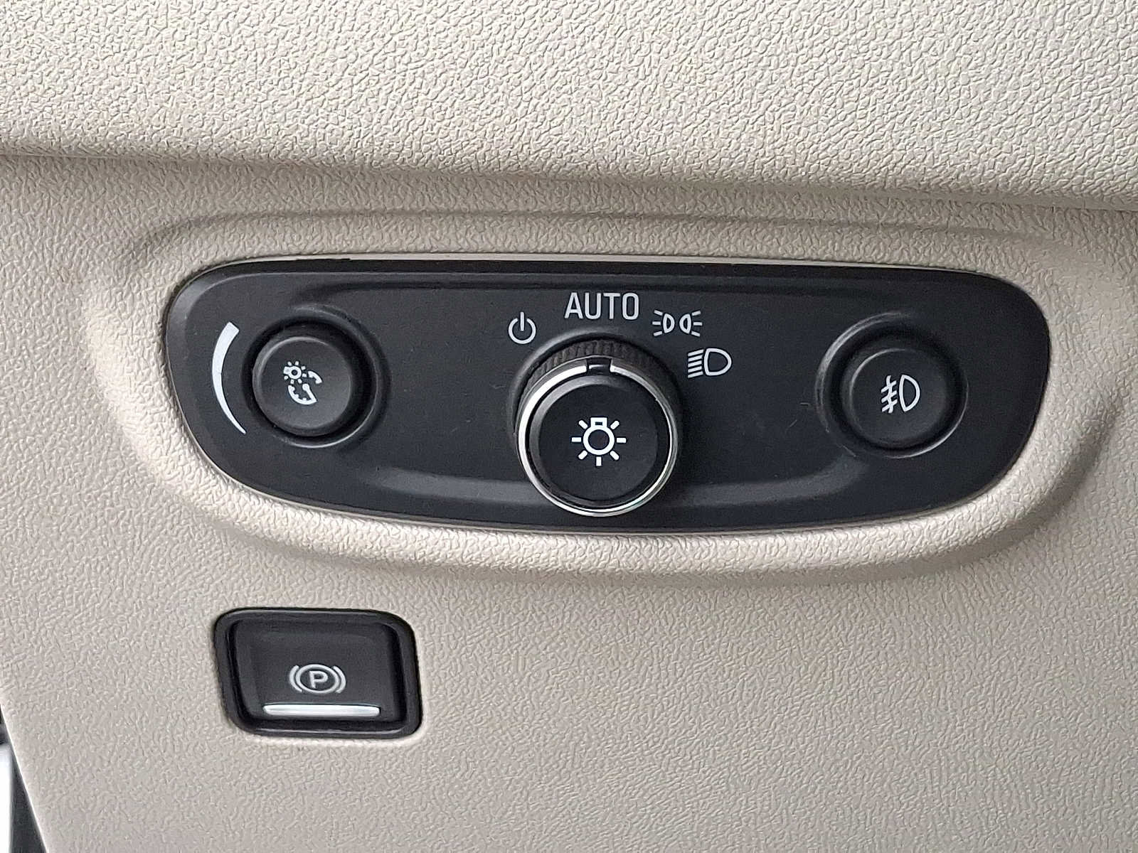 Used 2019 GMC Terrain Denali w/ Driver Alert Package II image 27