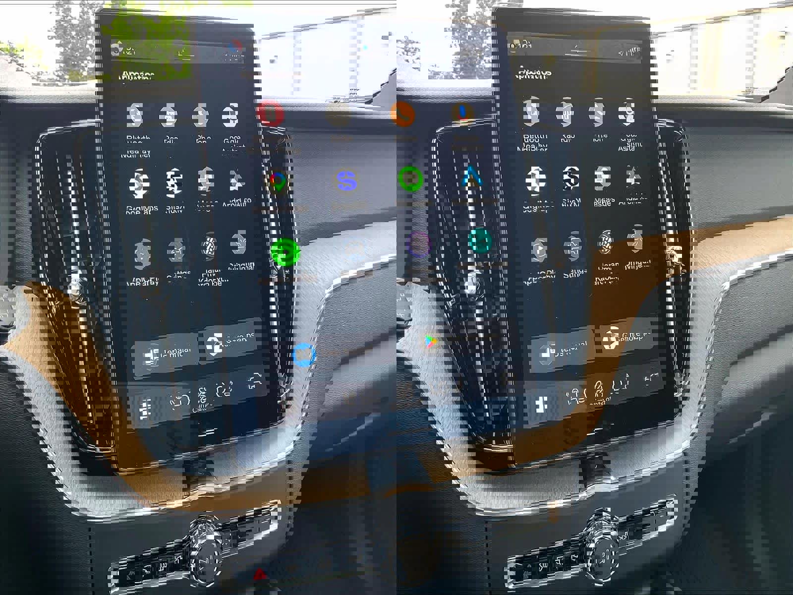 New 2026 Volvo XC60 T8 Plus w/ Protection Package Premier image 21