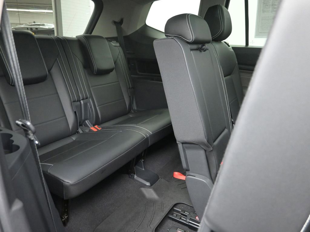 Used 2023 Volkswagen Atlas SE w/ Panoramic Sunroof Package image 10