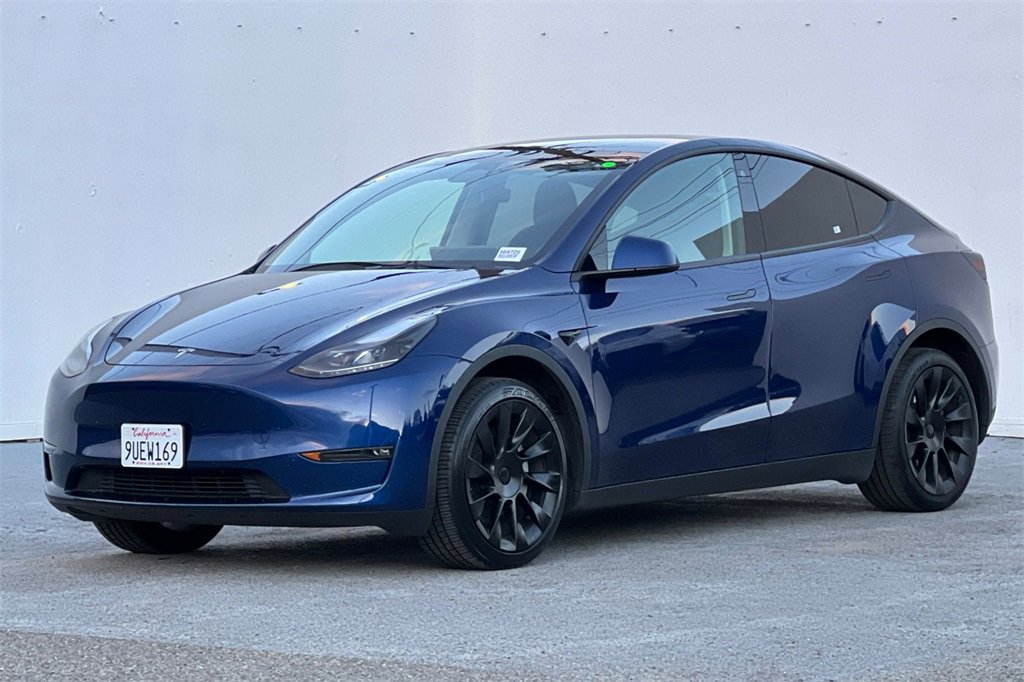 Used 2023 Tesla Model Y Long Range image 8