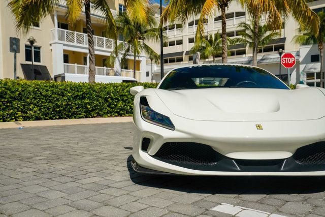 Used 2021 Ferrari F8 Tributo image 6