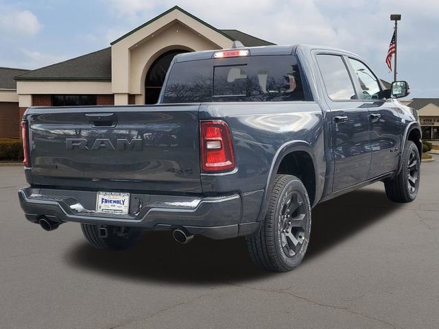 New 2026 RAM 1500 4x4 Crew Cab image 3