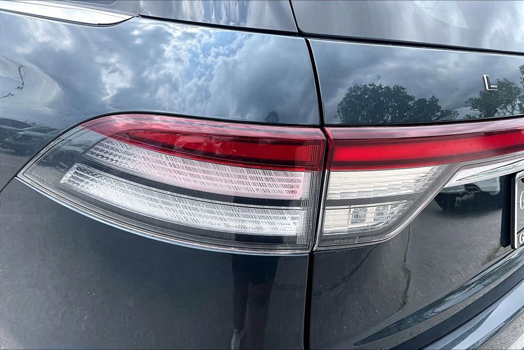 Used 2023 Lincoln Aviator Black Label w/ Dynamic Handling Package image 42