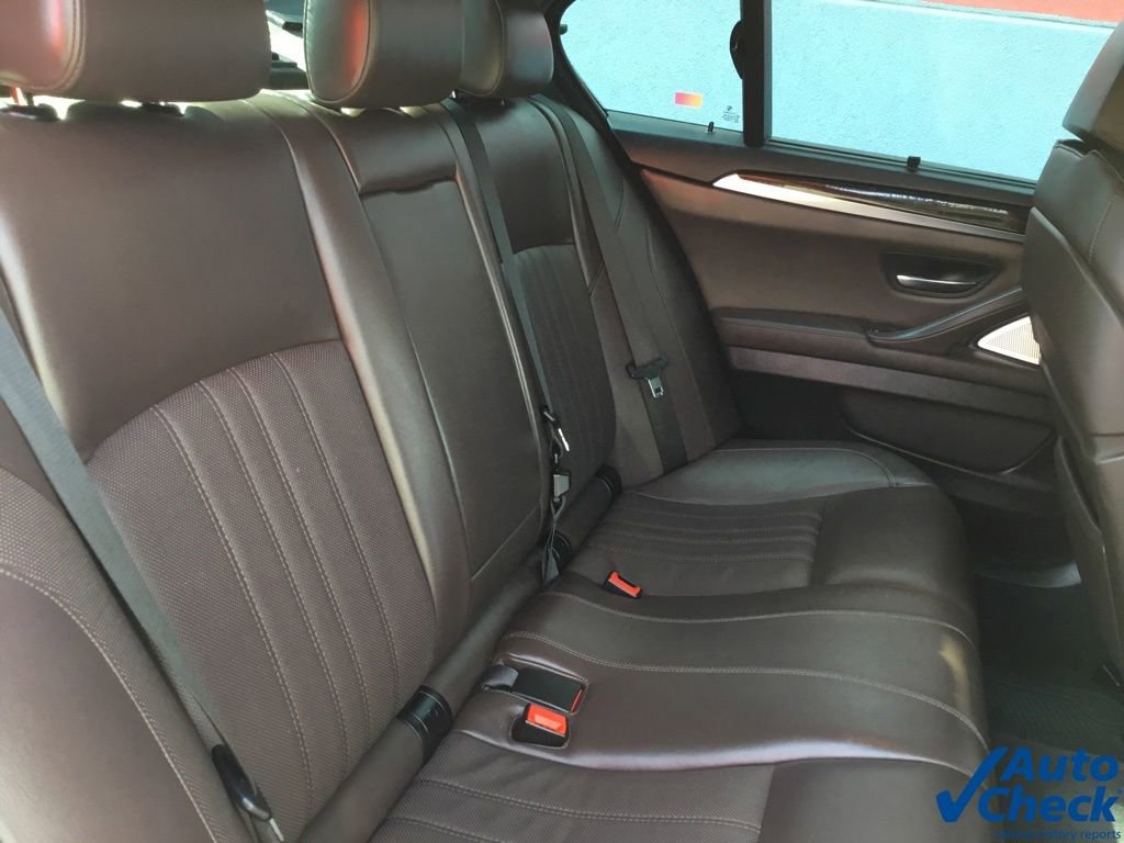 Used 2013 BMW M5 RWD image 27
