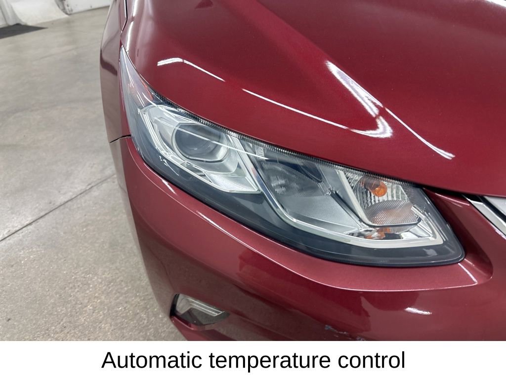 Used 2017 Chevrolet Volt Premier w/ Driver Confidence II Package FWD image 15