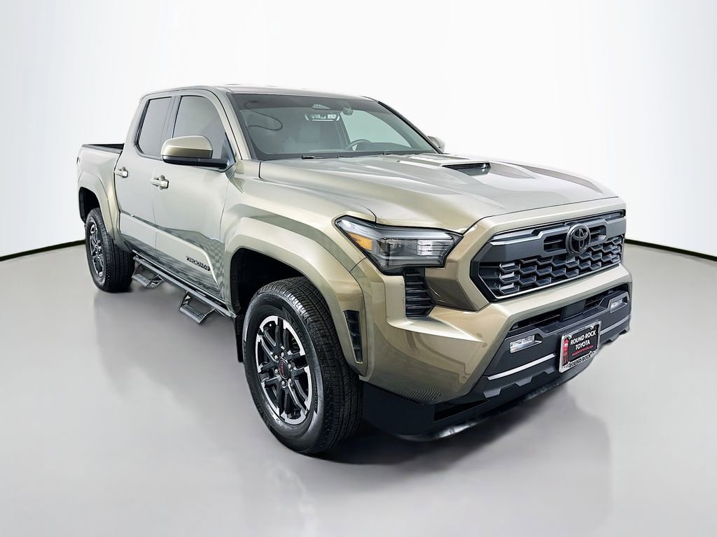 Used 2024 Toyota Tacoma TRD Sport image 3