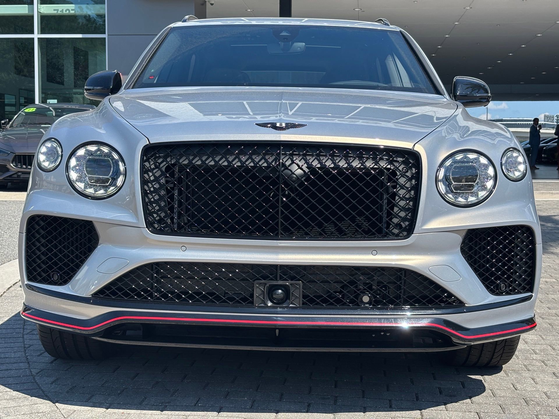 New 2025 Bentley Bentayga image 8