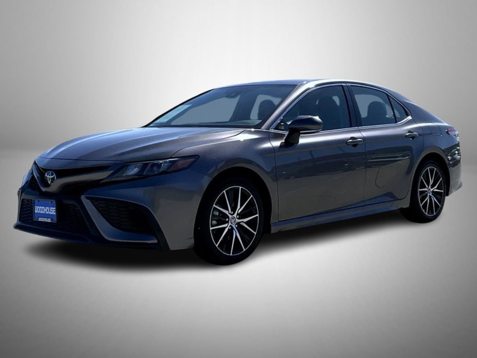 Used 2024 Toyota Camry SE
