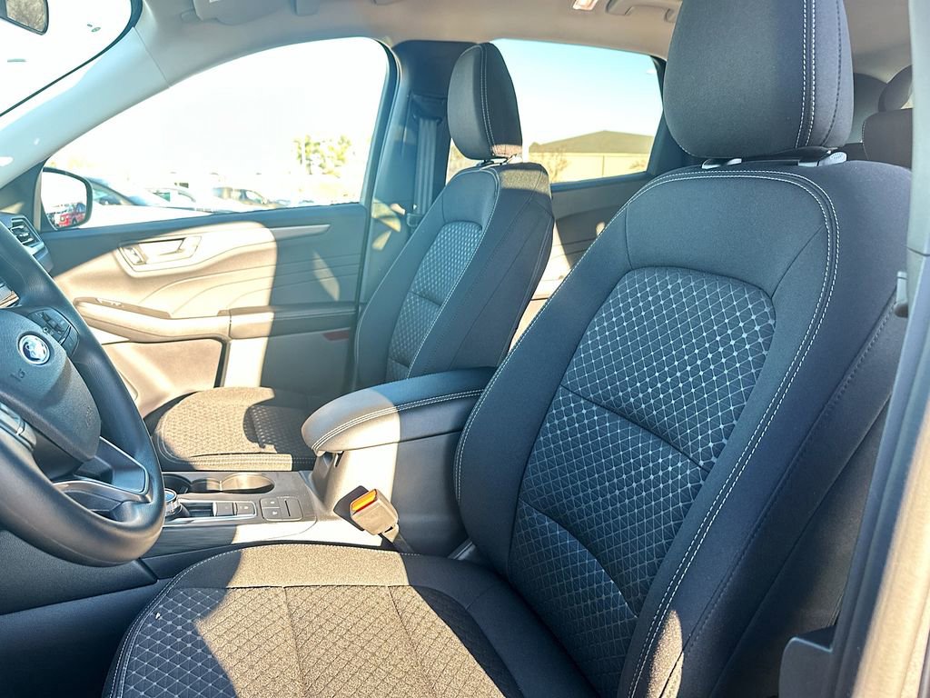 Used 2026 Ford Escape Active image 8