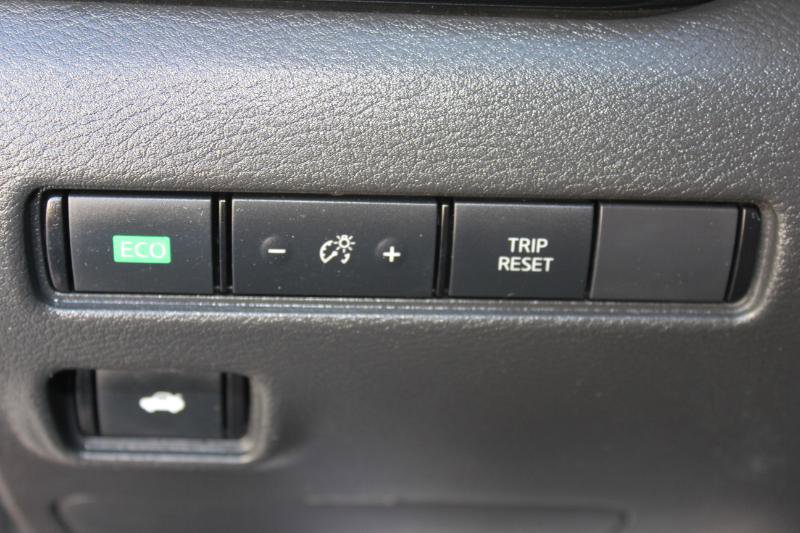 Used 2022 Nissan Sentra SV image 23