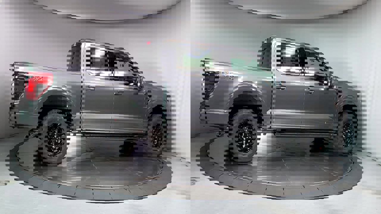 New 2025 Ford F150 XLT w/ Equipment Group 302A MID image 9