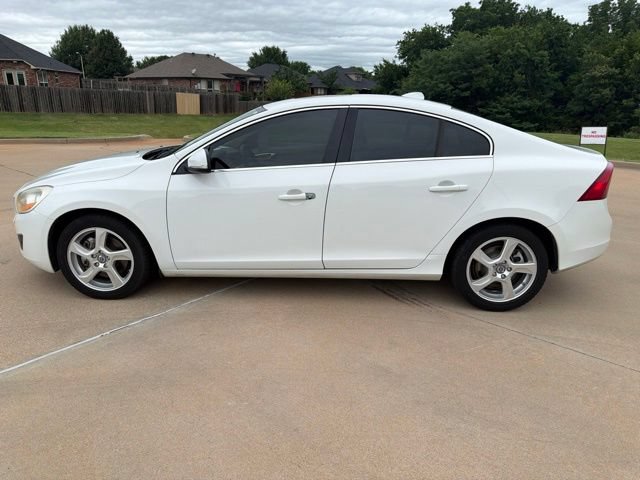 Used 2012 Volvo S60 T5 FWD image 2