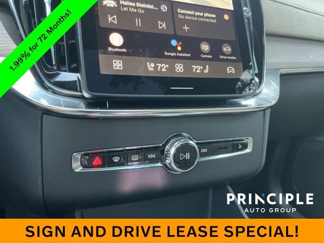 New 2026 Volvo XC90 B6 Plus w/ Protection Package Premier image 18