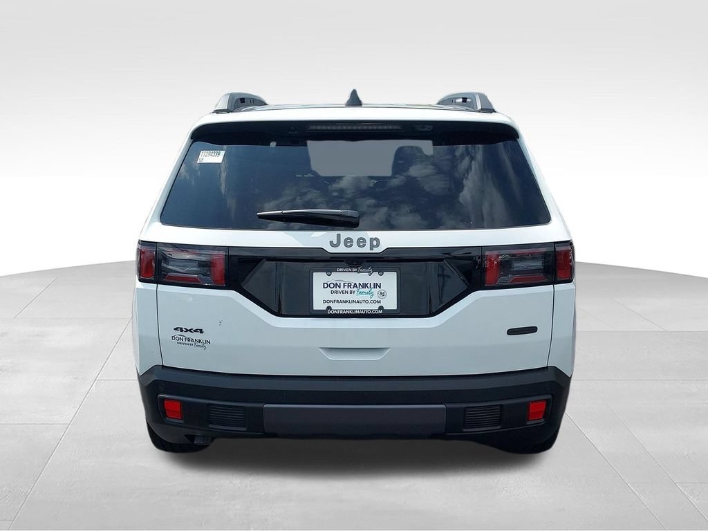 New 2026 Jeep Cherokee Overland w/ Trailer Tow Group AWD/4WD image 4