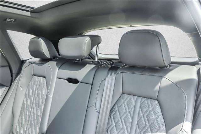 New 2026 Audi SQ5 Premium Plus AWD/4WD image 22