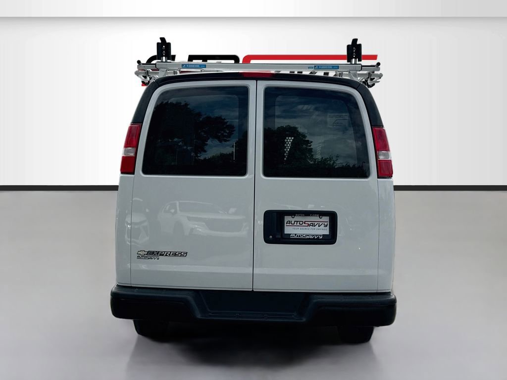 Used 2023 Chevrolet Express 2500 w/ Driver Convenience Package RWD image 6