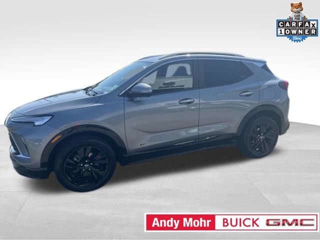 Used 2025 Buick Encore GX Sport Touring FWD image 5
