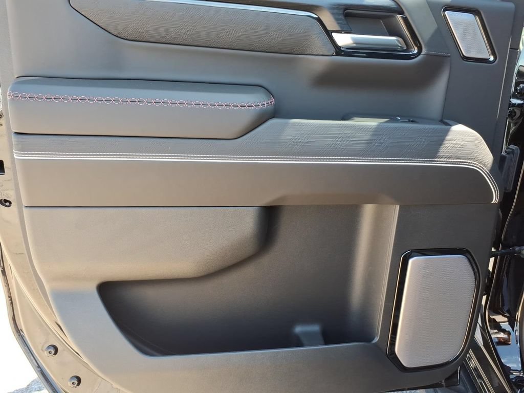 New 2026 GMC Sierra 1500 AT4X AWD/4WD image 17