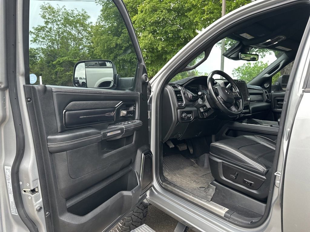 Used 2022 RAM 2500 Limited AWD/4WD image 26
