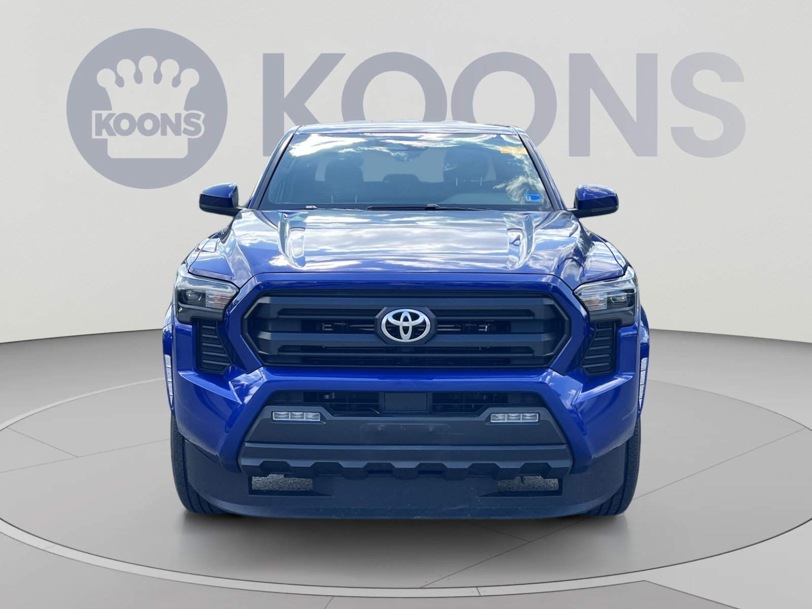 Used 2025 Toyota Tacoma SR5 AWD/4WD image 10