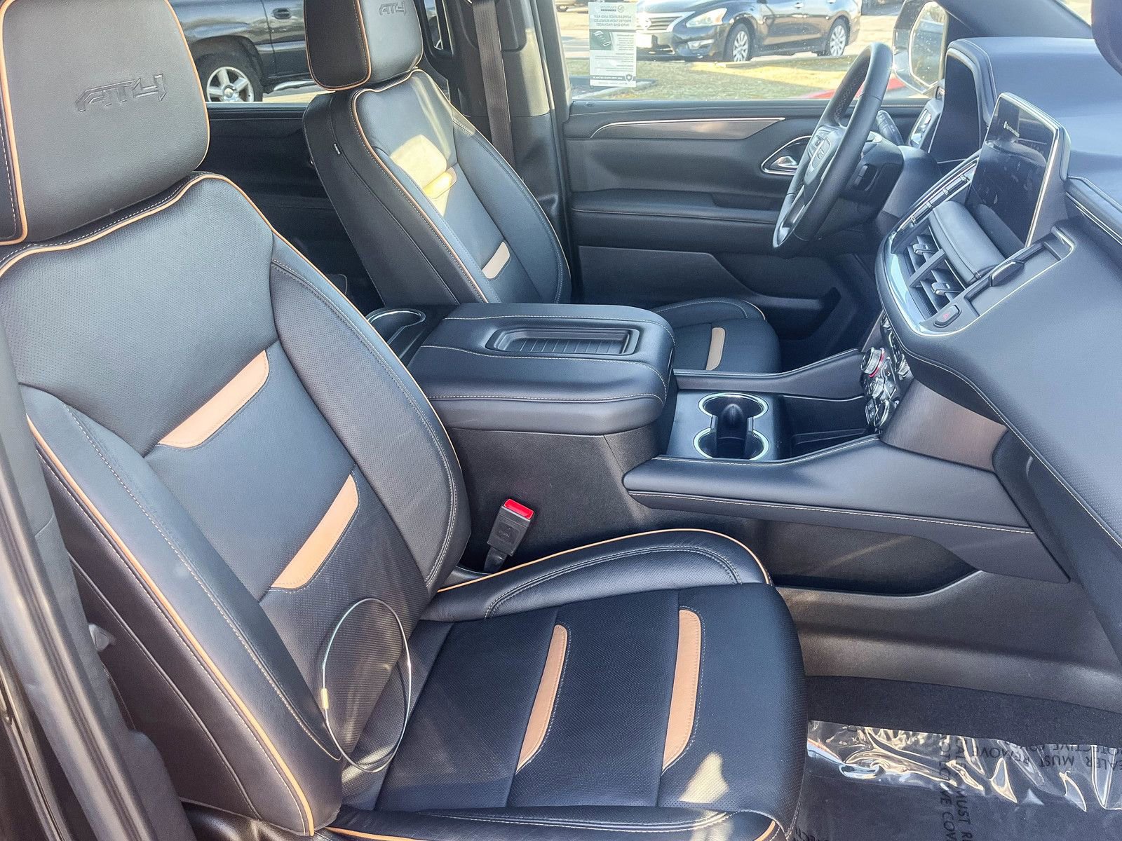 Used 2023 GMC Yukon XL AT4 w/ AT4 Premium Plus Package image 15