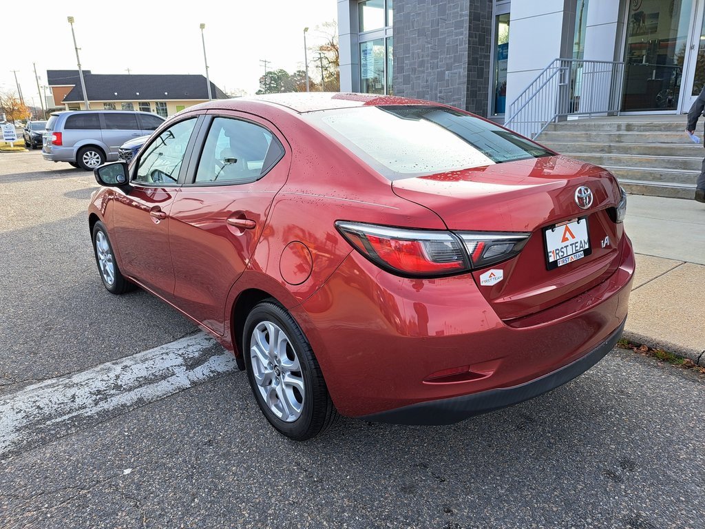 Used 2017 Toyota Yaris iA image 4