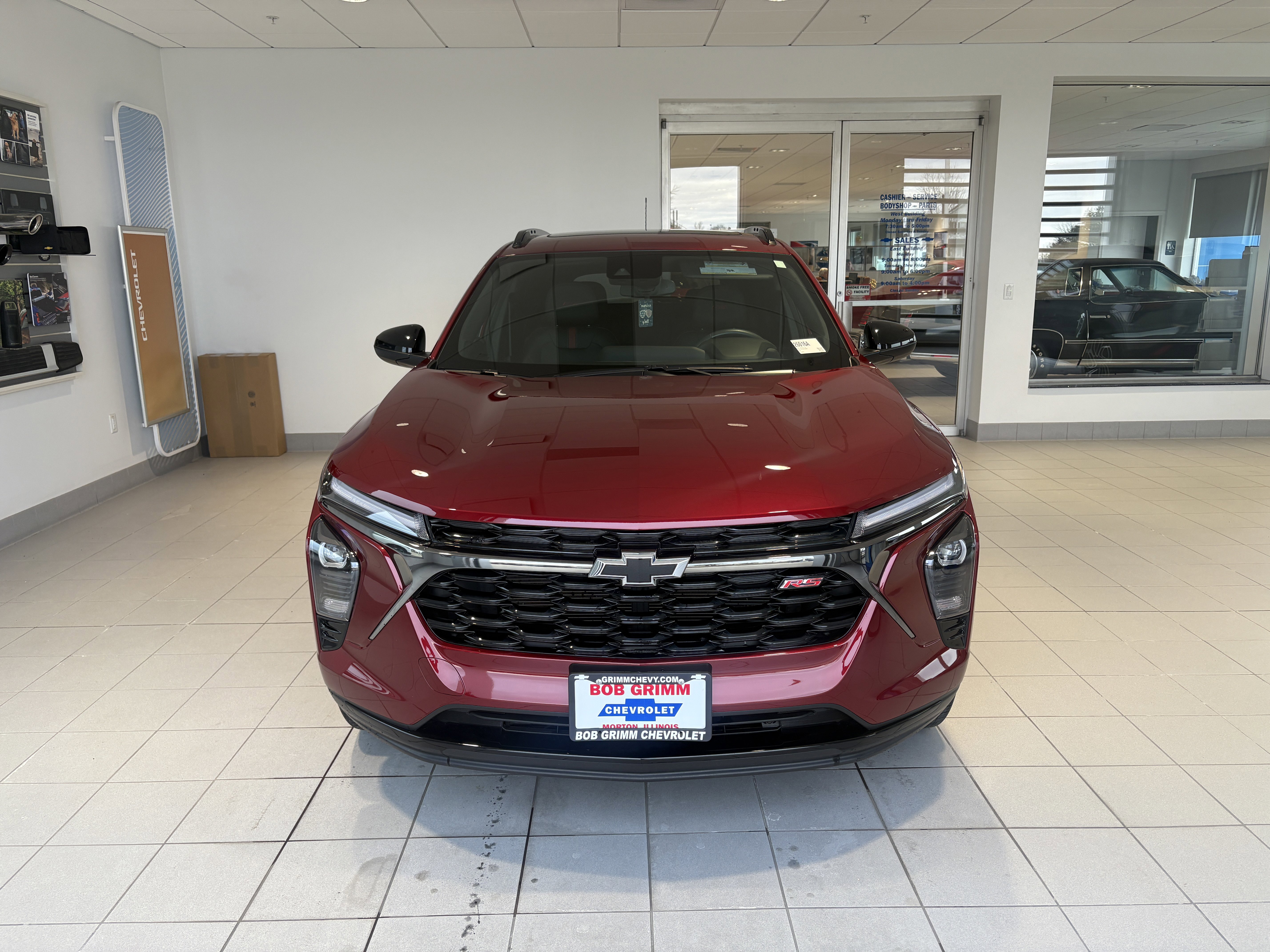 Used 2025 Chevrolet Trax RS w/ Sunroof Package image 5