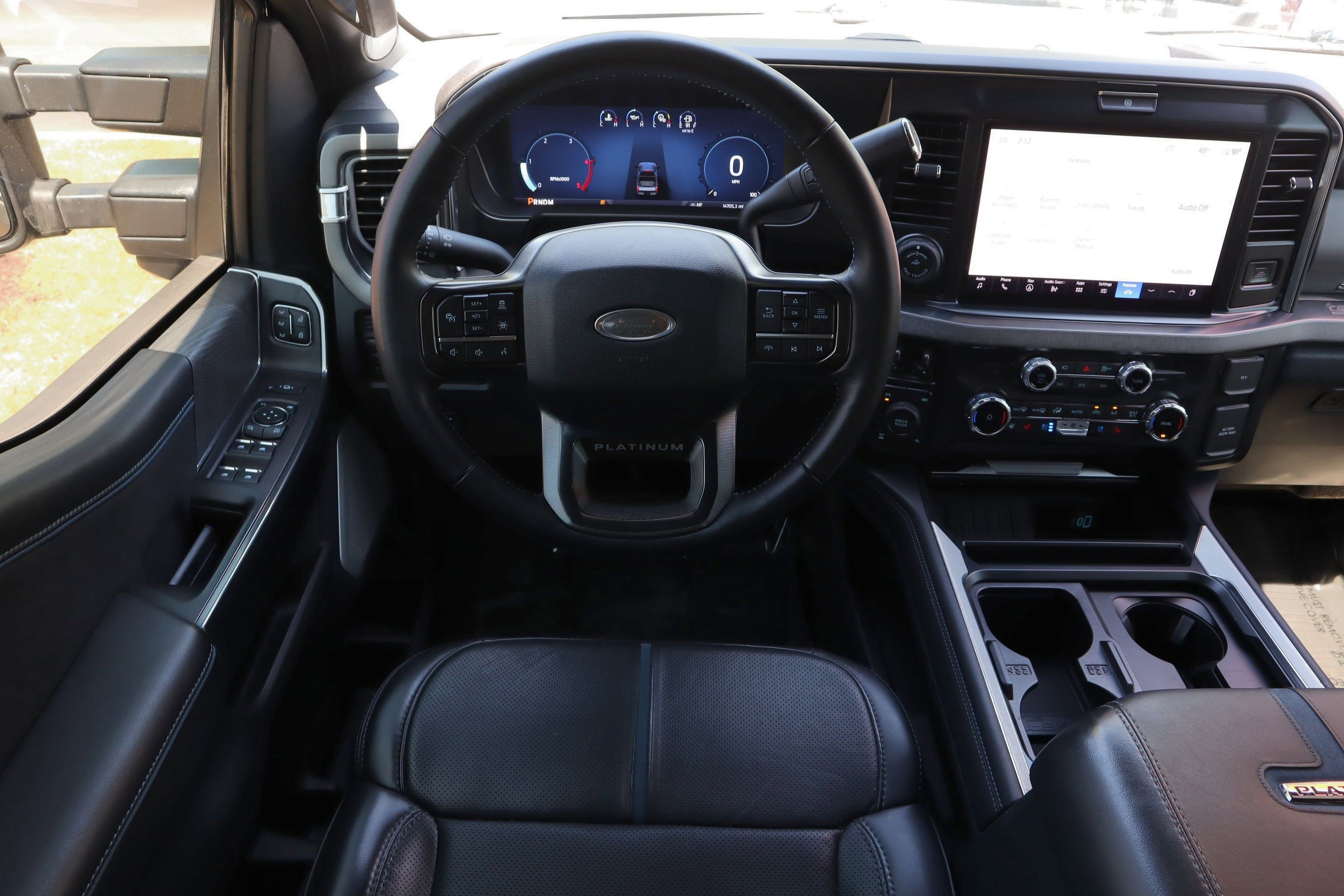 Used 2025 Ford F250 Platinum AWD/4WD image 30