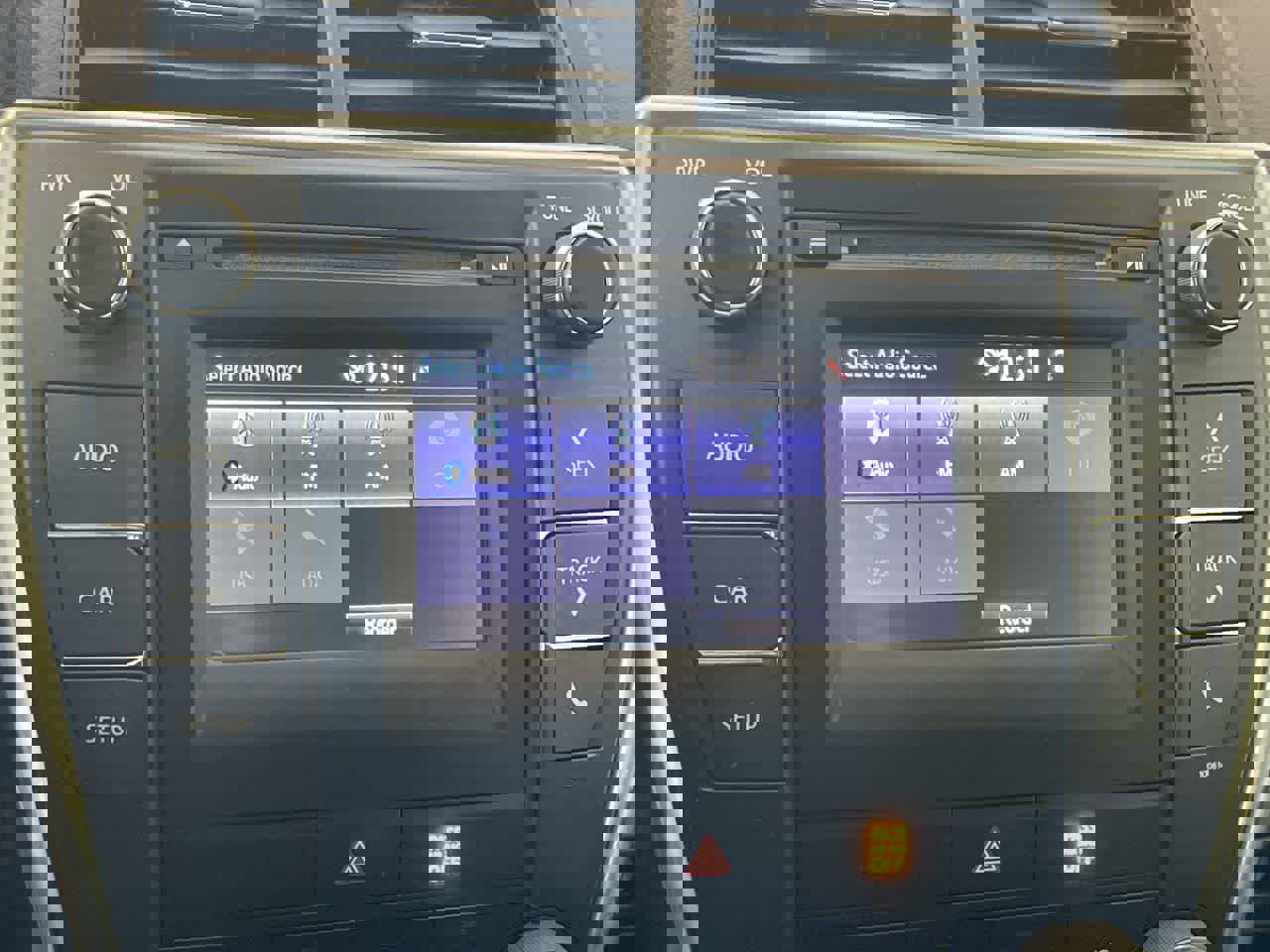 Used 2017 Toyota Camry SE FWD image 25