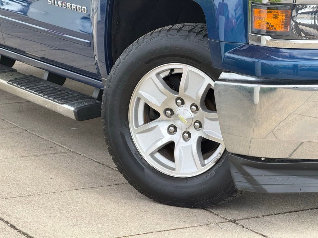 Used 2015 Chevrolet Silverado 1500 LT w/ LT Plus Package RWD image 10