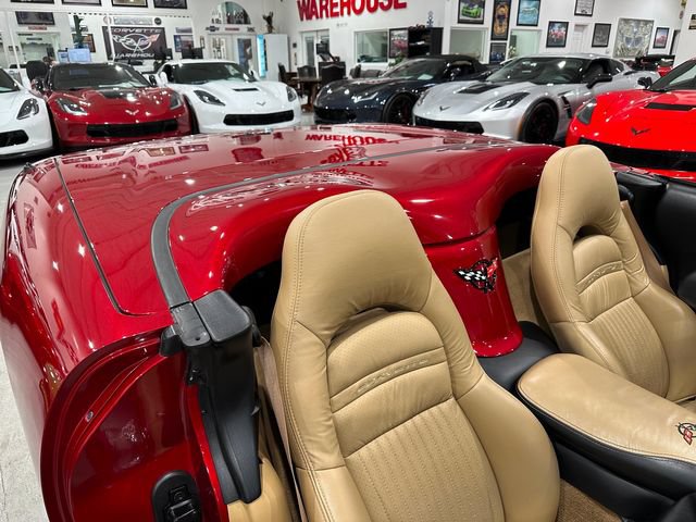 Used 2004 Chevrolet Corvette Convertible w/ Preferred Equipment Group RWD image 28