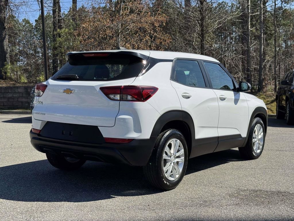 Used 2023 Chevrolet TrailBlazer LS image 21