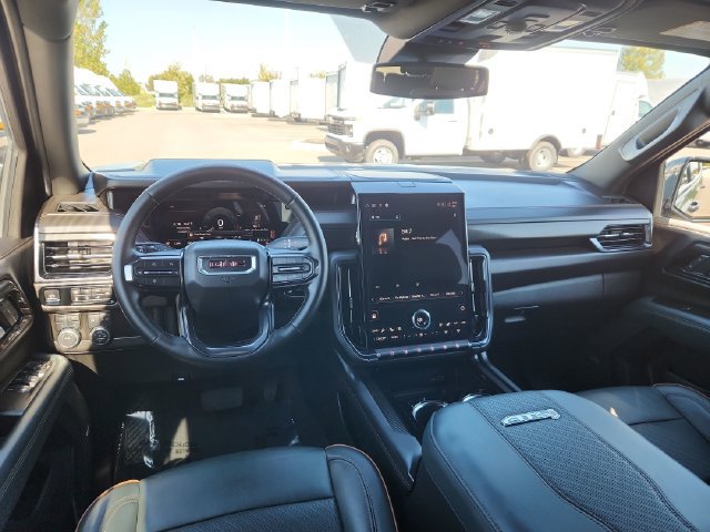 Used 2025 GMC Yukon AT4 w/ LPO, Floor Liner Package AWD/4WD image 36