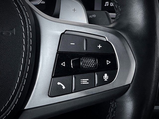 Used 2023 BMW X6 M50i w/ Executive Package image 13