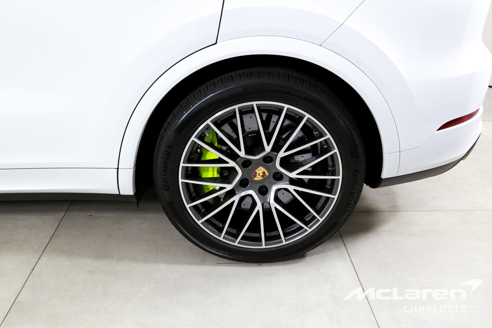 Used 2023 Porsche Cayenne Turbo S image 37