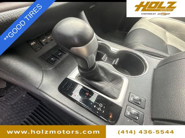 Used 2019 Toyota Highlander XLE AWD/4WD image 15
