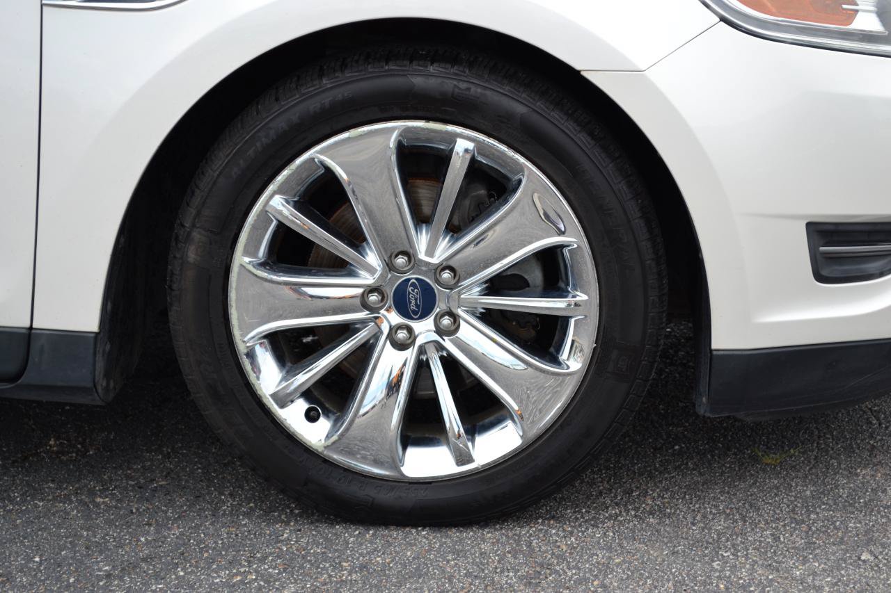 Used 2010 Ford Taurus Limited AWD/4WD image 62