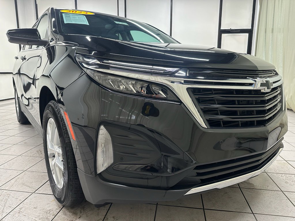 Certified 2024 Chevrolet Equinox LT w/ LPO, Floor Liner Package image 2