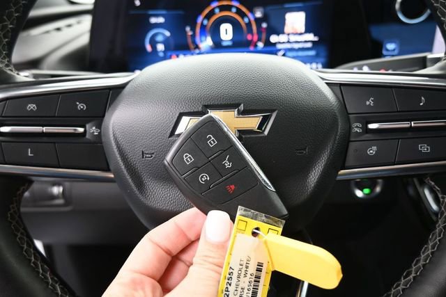 Used 2024 Chevrolet Traverse LT FWD image 24