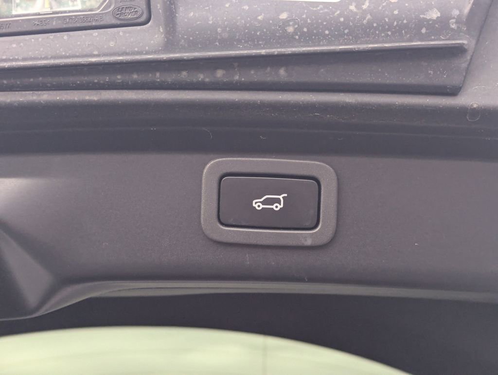 Used 2020 Jaguar I-PACE SE image 30