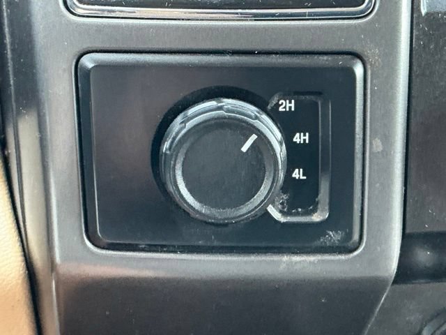 Used 2019 Ford F150 XLT w/ Equipment Group 302A Luxury AWD/4WD image 30