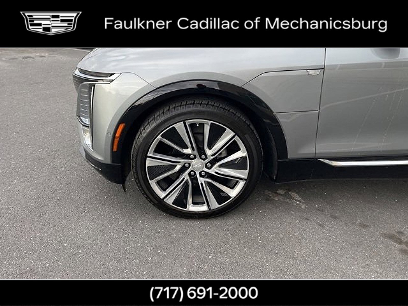 Certified 2024 Cadillac Lyriq Luxury w/ LPO, Floor Liner Package image 31