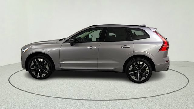 New 2026 Volvo XC60 B5 Plus w/ Climate Package PRO AWD/4WD image 6