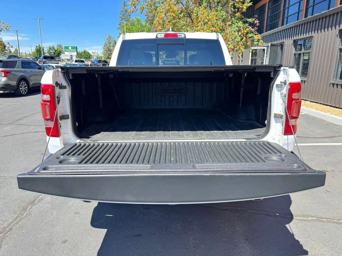 Used 2022 RAM 1500 Laramie AWD/4WD image 25