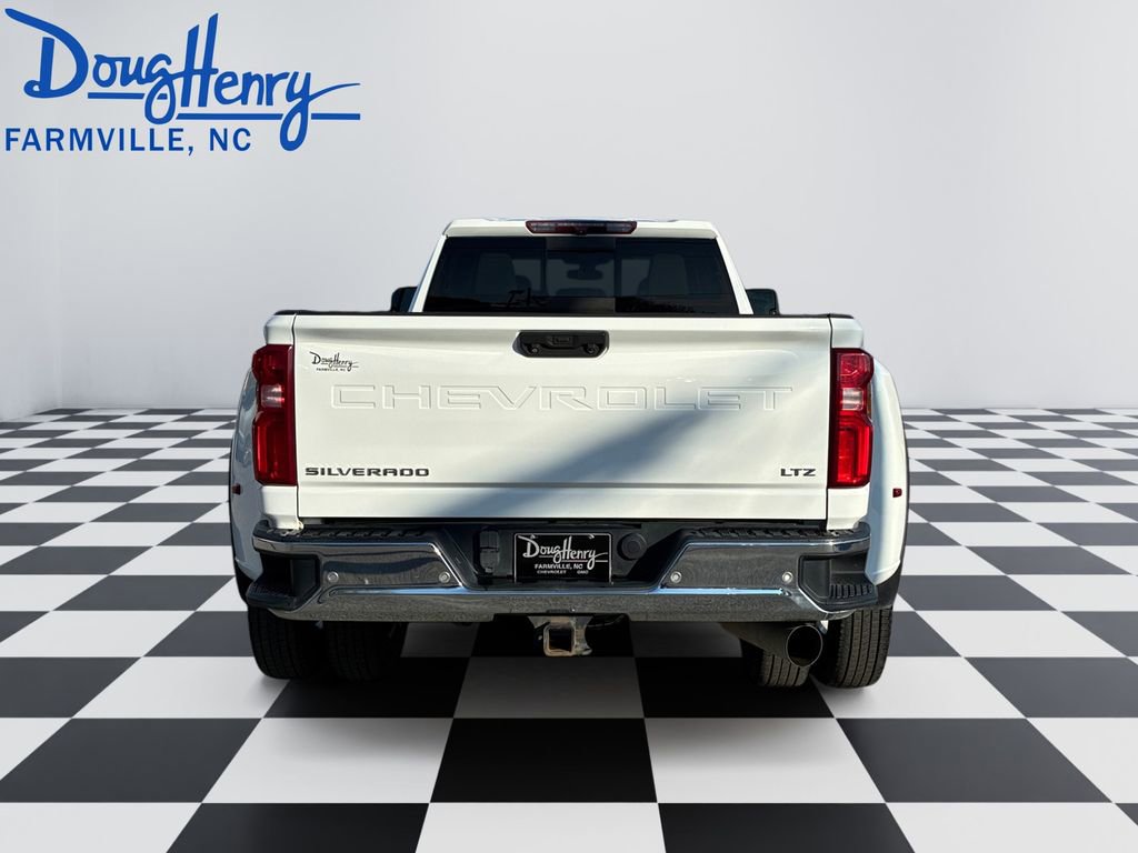 Used 2020 Chevrolet Silverado 3500 LTZ w/ LTZ Plus Package image 4