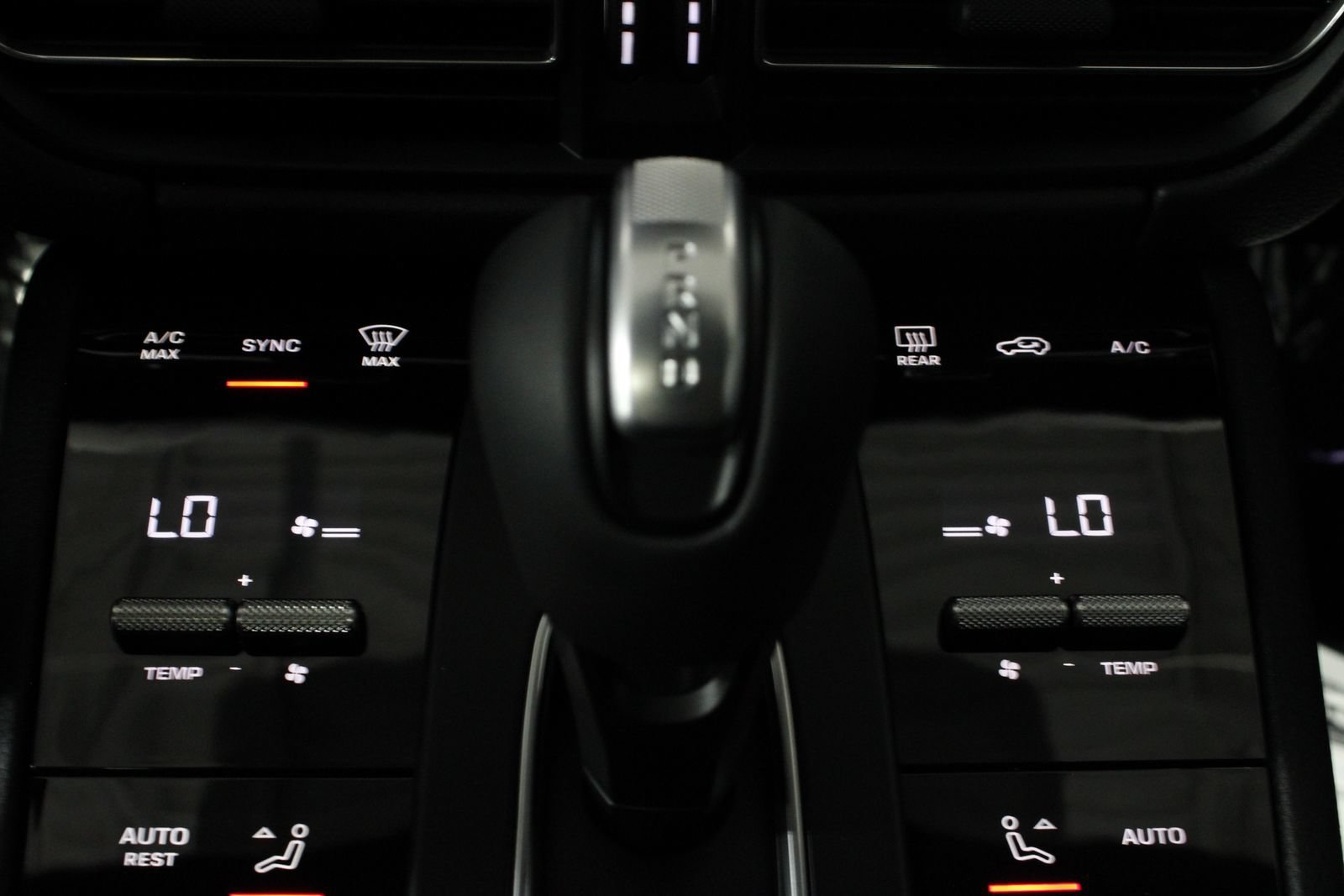 New 2026 Porsche Macan GTS AWD/4WD image 29